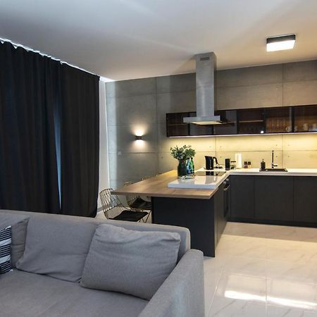 El Apartments - Antares Poznan Exterior photo